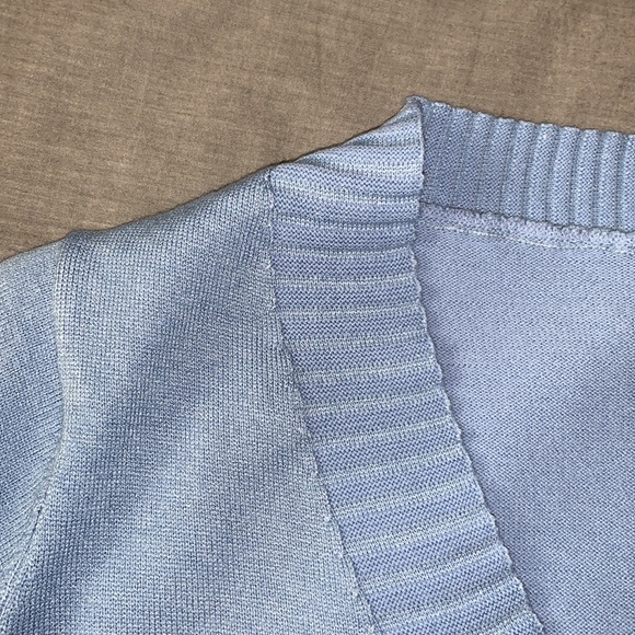 Cropped Cardigan - Picture 2 of 2